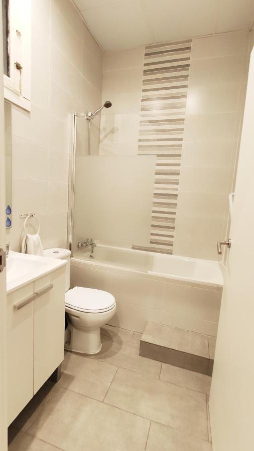 Hostal Balkonis Барселона Экстерьер фото