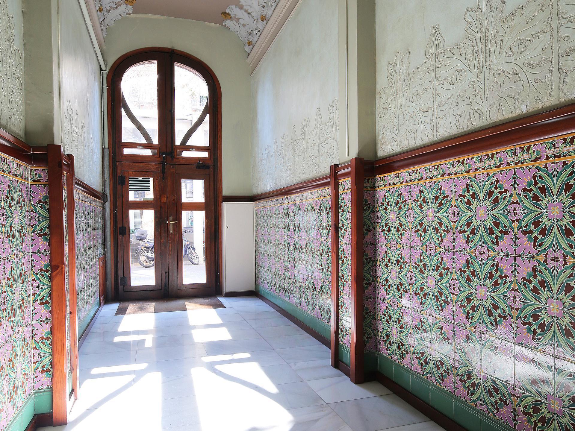 Hostal Balkonis Барселона Экстерьер фото